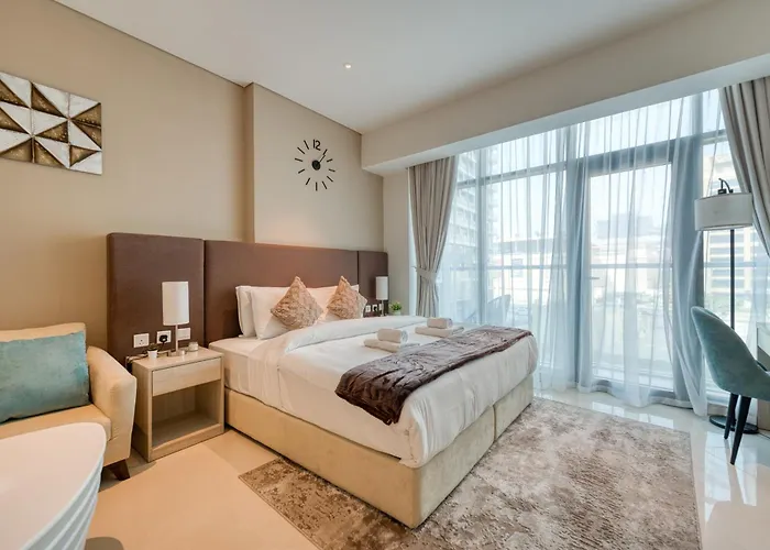 Beachfront Studio Right By Nakheel Mall
